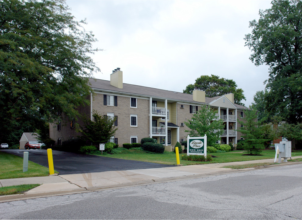 Lincoln Place in Canton, OH - Foto de edificio