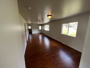 623 Vincent Rd in Twin Lakes, WI - Building Photo - Building Photo