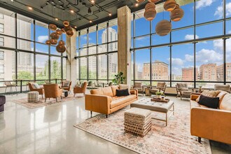 421 N Pennsylvania St in Indianapolis, IN - Building Photo - Building Photo