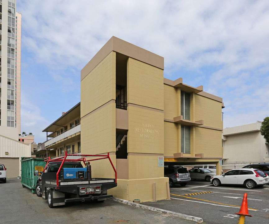 801 S Hotel St in Honolulu, HI - Building Photo