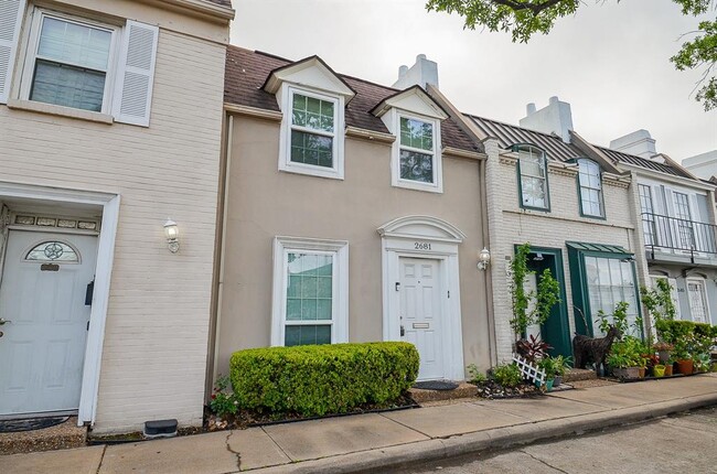 2681 Marilee Ln in Houston, TX - Building Photo - Building Photo