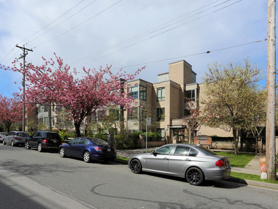 The Monterey Apartments in Vancouver, BC - Building Photo