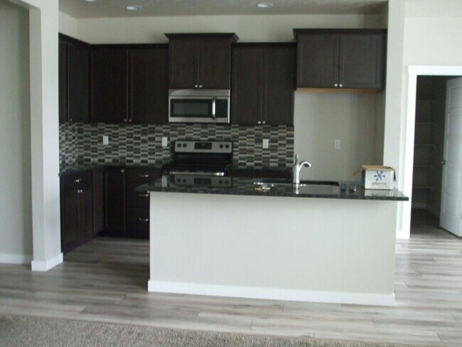 1715 W Woodington St in Meridian, ID - Building Photo - Building Photo