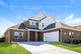 423 Amberville Dr in Red Oak, TX - Foto de edificio - Building Photo