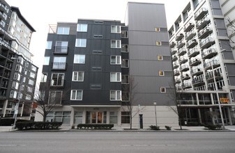 The Klee Lofts and Suites in Seattle, WA - Building Photo - Building Photo
