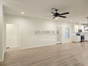 111 Windmill Wy in Robinson, TX - Building Photo - Building Photo