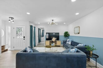 3321 Ridgehaven St in Irving, TX - Foto de edificio - Building Photo