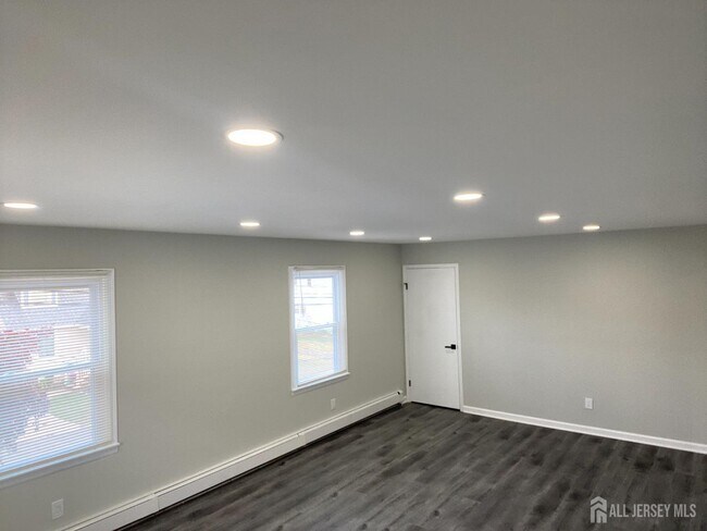111 Riva Ave in Milltown, NJ - Building Photo - Building Photo