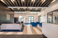 McKee City Living in Houston, TX - Foto de edificio - Interior Photo