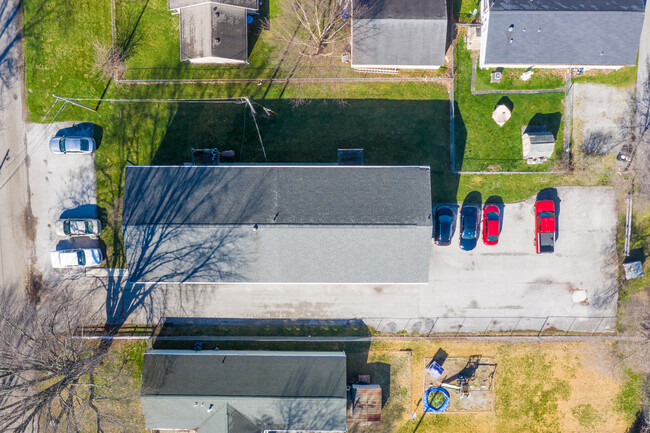 706 Balsley Ave in Findlay, OH - Foto de edificio - Building Photo