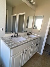 2626 W Fawn Dr in Phoenix, AZ - Building Photo - Building Photo
