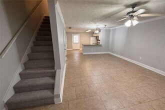 105 Westchester Dr in Athens, GA - Building Photo - Building Photo