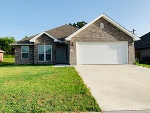 751 Arkansas Black in Bentonville, AR - Building Photo - Building Photo