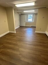 54 Longmeadow Rd in Taunton, MA - Building Photo - Building Photo