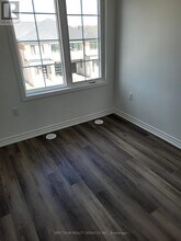 94 Ennerdale St in Barrie, ON - Building Photo - Building Photo