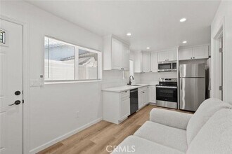 1314 Pico St in San Fernando, CA - Building Photo - Building Photo
