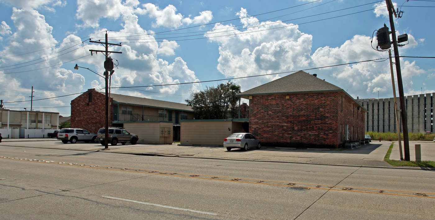 4154-4176 Burbank Dr in Baton Rouge, LA - Foto de edificio