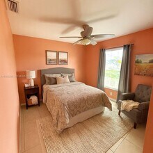 118 NE 9th Ct in Cape Coral, FL - Building Photo - Building Photo