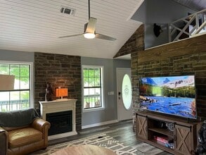 896 Vaughn Rd in Glenwood, AR - Foto de edificio - Building Photo