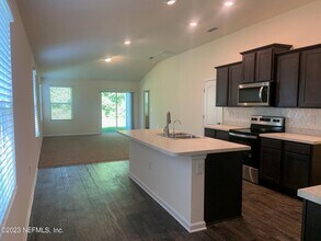 5864 Calvary Dr in Jacksonville, FL - Building Photo - Building Photo