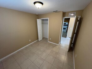 726 Harold Ave S in Lehigh Acres, FL - Building Photo - Building Photo