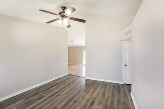 1419 N Rowen in Mesa, AZ - Building Photo - Building Photo