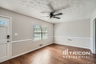 1096 Tony Valley Dr SE in Conyers, GA - Building Photo - Building Photo
