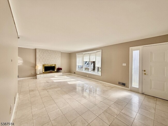 property at 1450 Deer Path