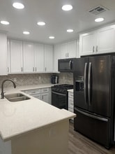 31200 Landau Blvd, Unit 1004 in Cathedral City, CA - Building Photo - Building Photo