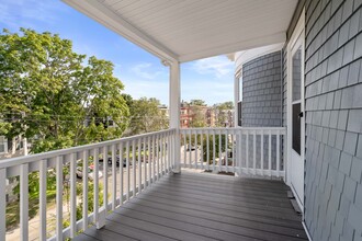 55 Easton St in Boston, MA - Building Photo - Building Photo