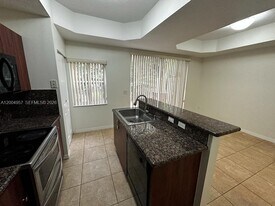 3070 Red Mangrove Ln S in Fort Lauderdale, FL - Building Photo