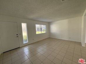 142 E Merrill Ave in Rialto, CA - Building Photo - Building Photo