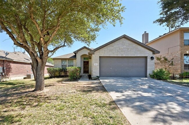 166 Pecanwood N in Kyle, TX - Building Photo - Building Photo
