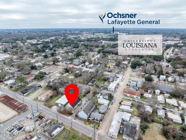 1402 Jefferson St, Unit 201 in Lafayette, LA - Building Photo - Building Photo