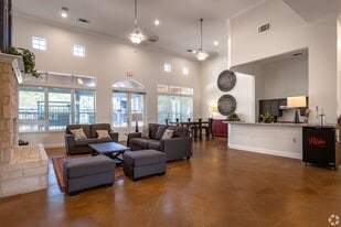 Champions Crossing in San Marcos, TX - Building Photo