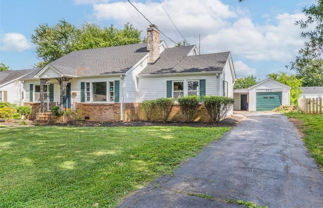 property at 840 Magnolia St