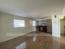 2505 E Central Blvd in Orlando, FL - Building Photo