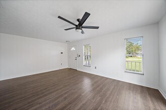 2619 Robinson Ave in Sarasota, FL - Building Photo - Building Photo