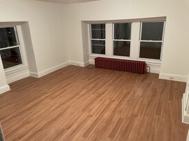 4933 Royal St, Unit 3