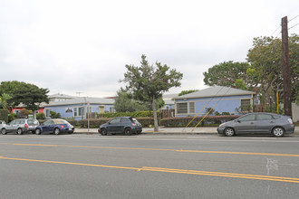 2010-2016 Ocean Park Blvd in Santa Monica, CA - Building Photo - Building Photo