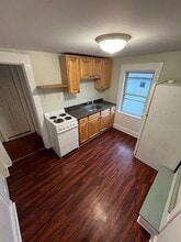 5 Malta St, Unit 2 in Hull, MA - Building Photo - Building Photo