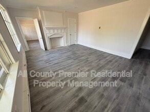 26 John Ringo Rd in Ringoes, NJ - Building Photo - Building Photo