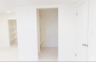 10308 S 2700 W in South Jordan, UT - Building Photo - Building Photo