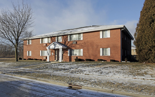 9048 15th Ave in Pleasant Prairie, WI - Foto de edificio - Building Photo