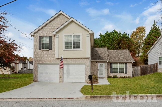 property at 2135 Mulberry Ln