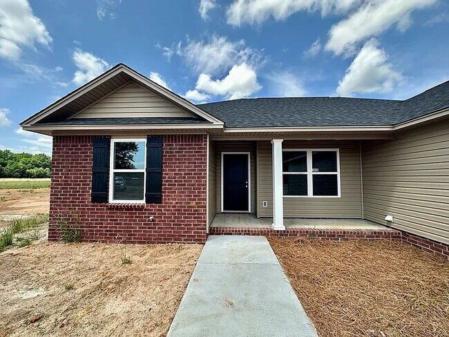 3400 Black River Rd in Dalzell, SC - Building Photo - Building Photo