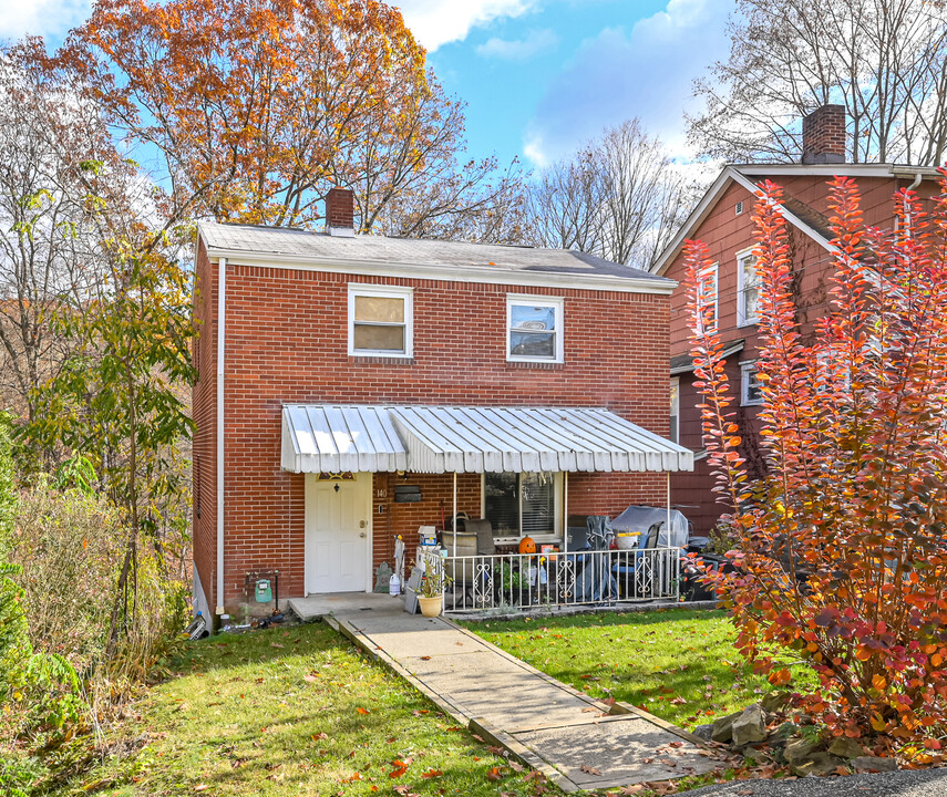 140 Westfield Ave in Pittsburgh, PA - Building Photo