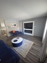 2250 Bering Dr in Houston, TX - Building Photo - Building Photo