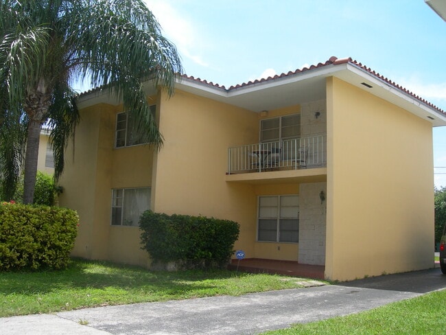 235 Bird Rd, Unit 235