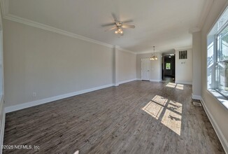 457 4th St N in Jacksonville Beach, FL - Building Photo - Building Photo